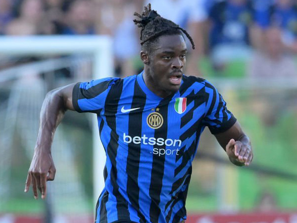 Moretto: Yann Bisseck Tetap di Inter, Tolak Tawaran Klub Premier League